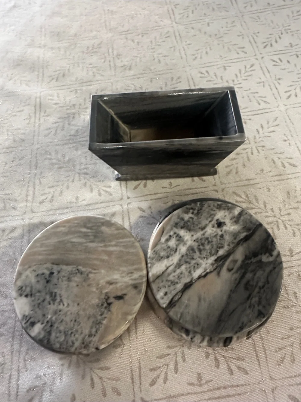 Marble Round Coaster Set with Holder - Black and White Marble